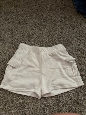 Casual White Women's Cargo Pocket Shorts